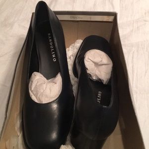 Bandolini black woman 👠 shoes